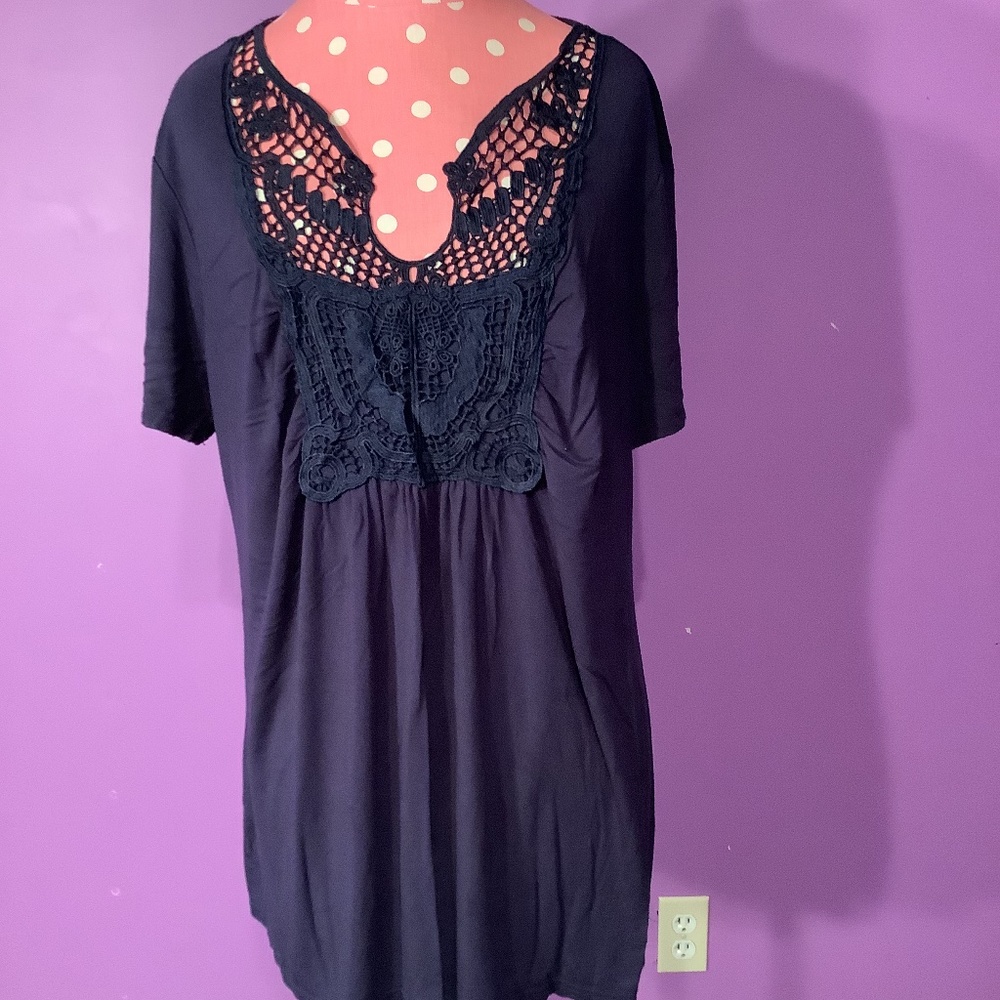 Women’s Navy Blue Top Size XL
